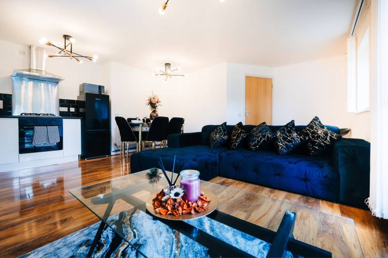 Apartment  Silvertown