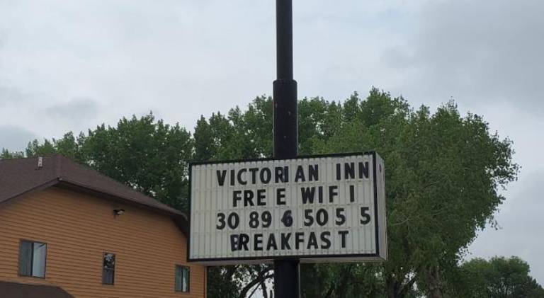 VICTORIAN INN