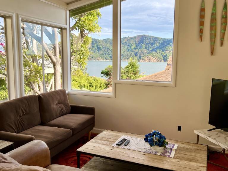 House Tiburon