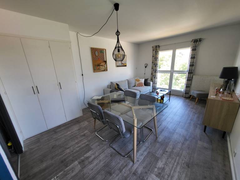 Renovated studio on the harbor with terrace and private parking, pets allowed — photo 4