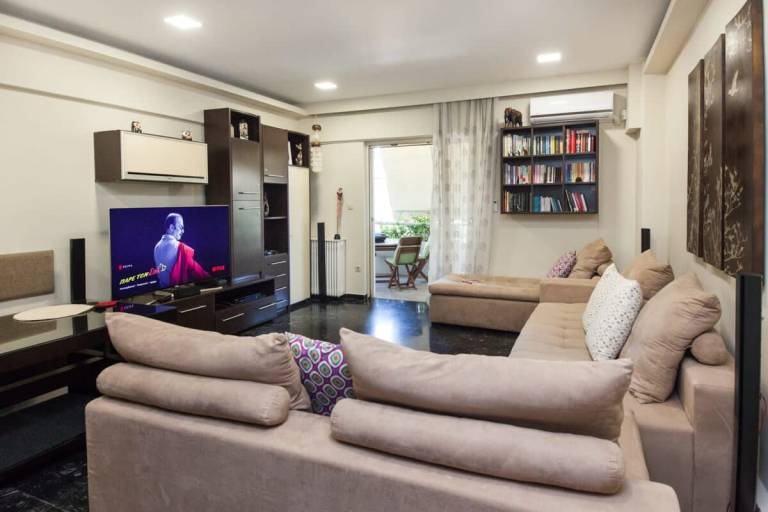 Apartament  Salamina