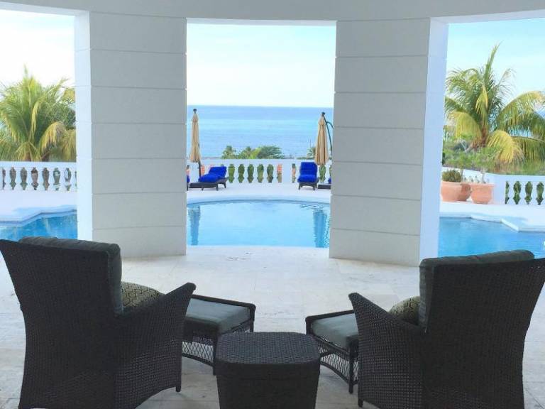Ocean West Boutique Hotel