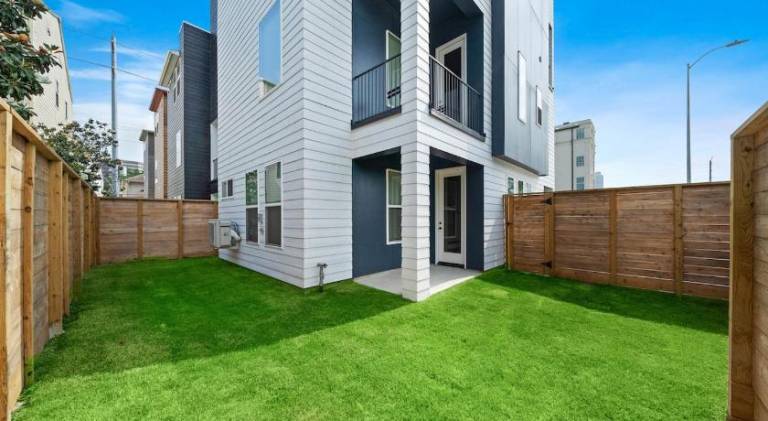 Rental apartment with patio | Suitable for remote work — photo 4