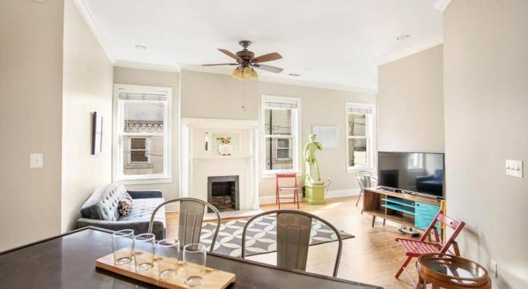 Holiday apartment with 3 rooms for 8 persons in Savannah, GA