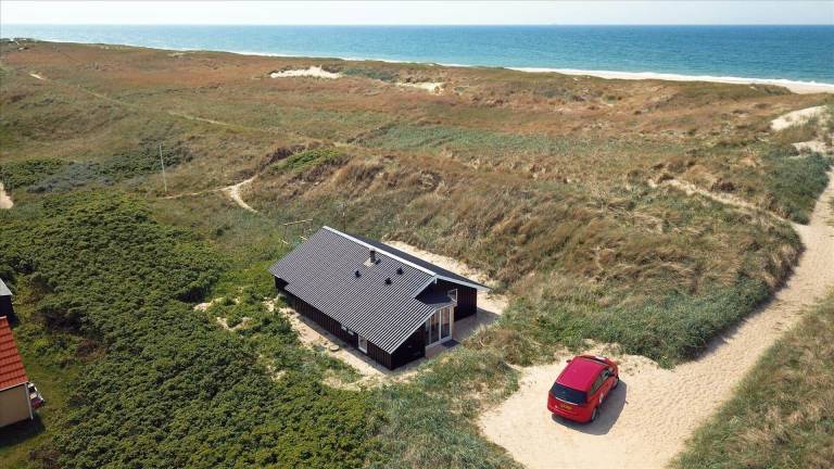 House with sauna, barbecue & hot tub — photo 2