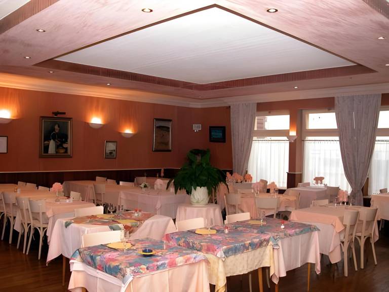 Hotel Restaurant Les Oceanides — photo 4