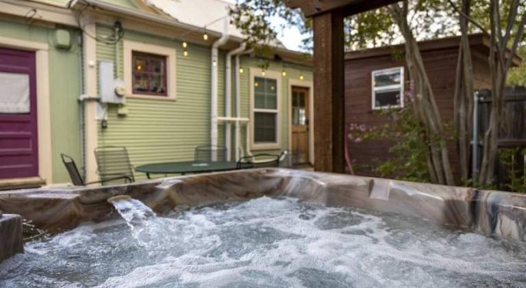 Memorial Day, Pet-Friendly, Hot Tub, Fire Pit, King Beds — photo 3