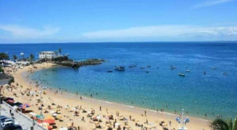 Apartment with 2 rooms for 4 persons in Salvador