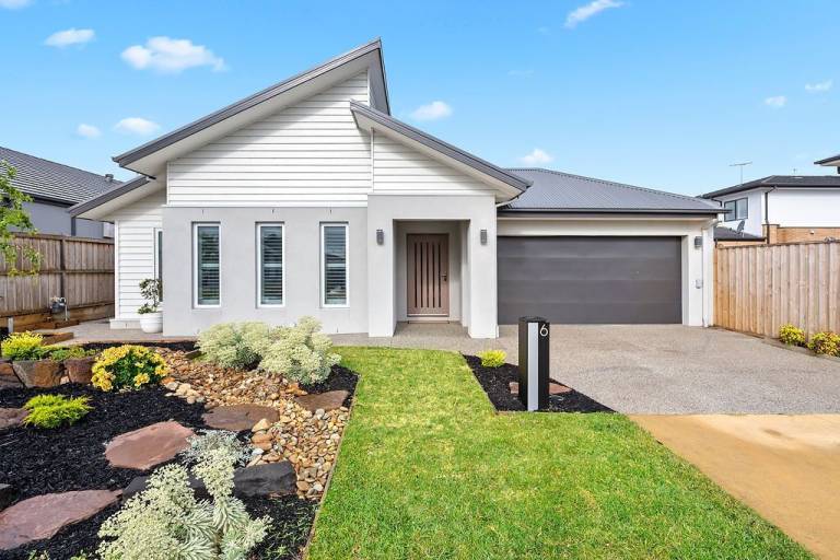 House Point Lonsdale