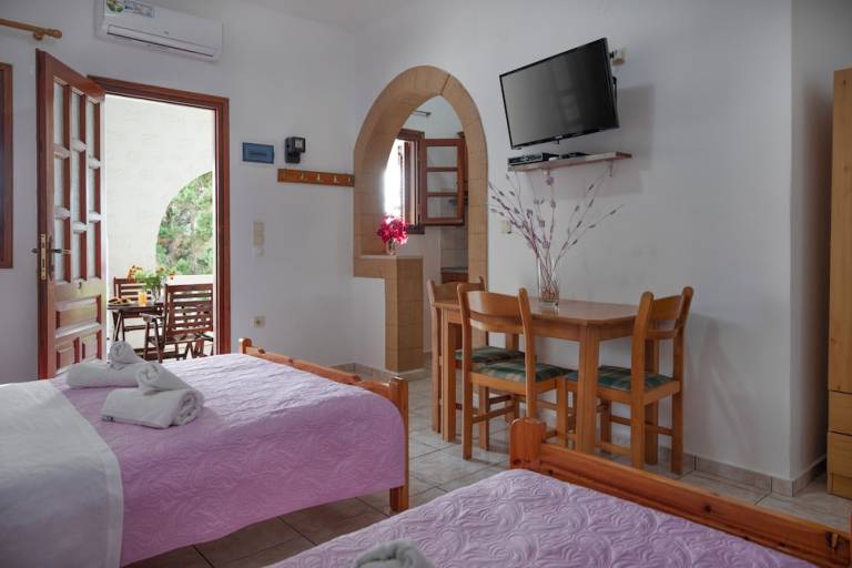 Aparthotel Patmos