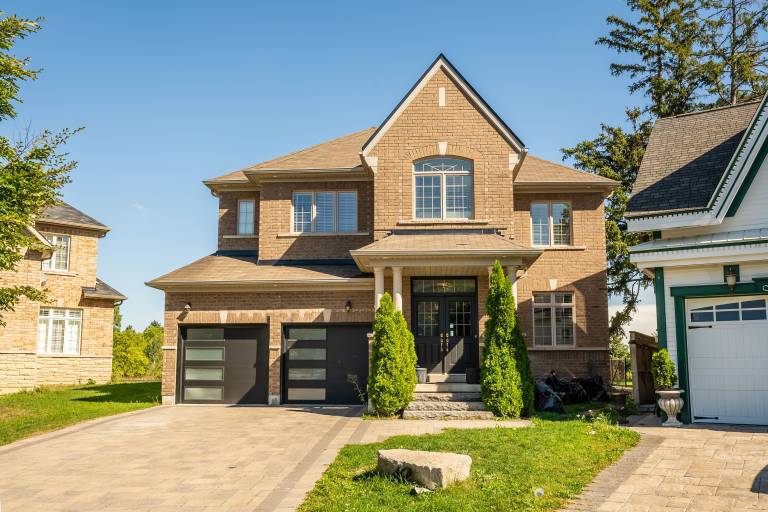 House  Brampton