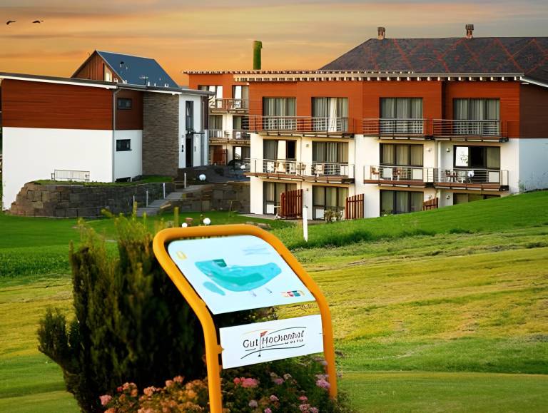 Gut Heckenhof Hotel & Golfresort an der Sieg GmbH & Co KG