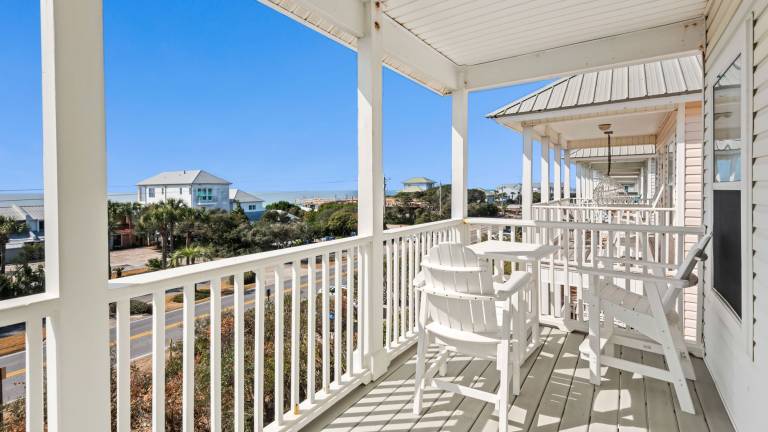 4BR Pet-Friendly Retreat on 30A, Steps from Beach & Pool — photo 2