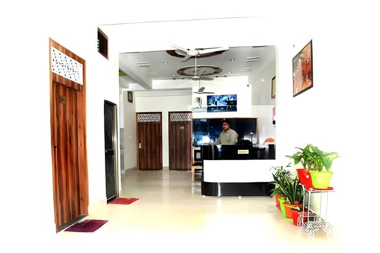 Shree Harshan Kutir in Ayodhya