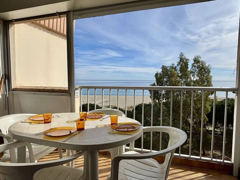 Studio cabin with private parking and pets allowed 50m from the beach - Argelès-sur-Mer — photo 3