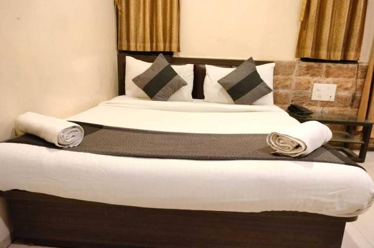 HOTEL AL ZAM ZAM
