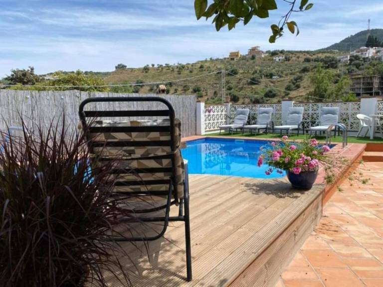 Villa Tolox