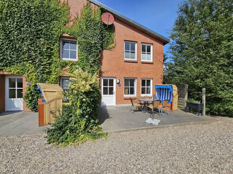 Fully equipped pleasant holiday apartment with patio, barbecue & sauna | Pets are welcome — photo 2