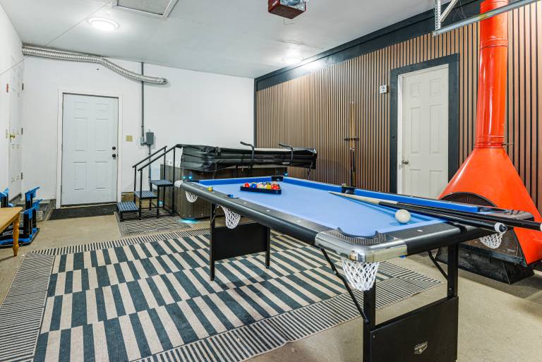 Ski, Golf & Hike: Spacious Dover Retreat! — photo 2