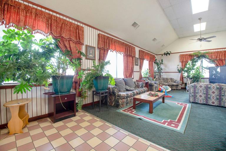 Hotel O Daylight Inn Elkhart I-90, IN — photo 2