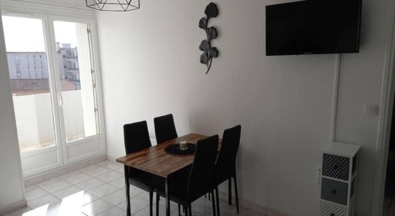 Rental apartment with 1 room for 4 persons — photo 4