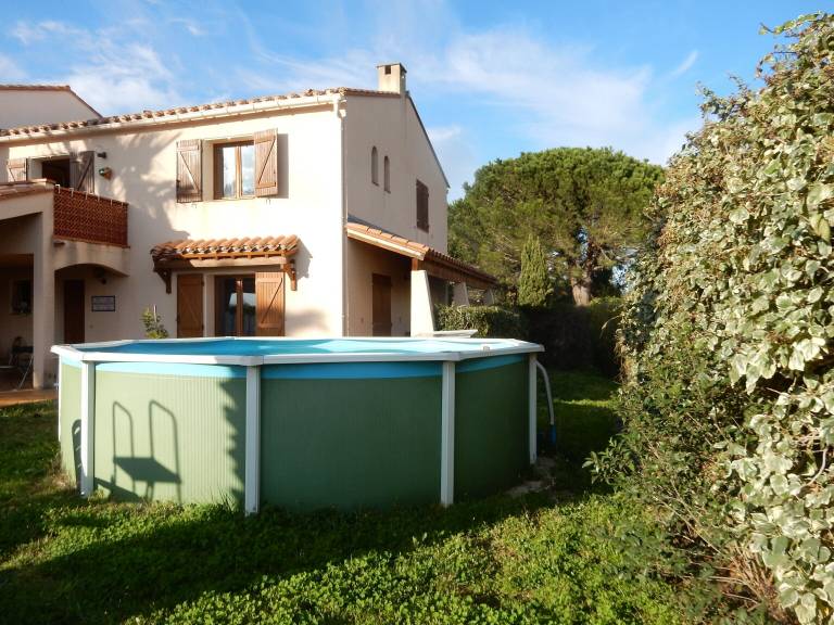 Villa  Saleilles