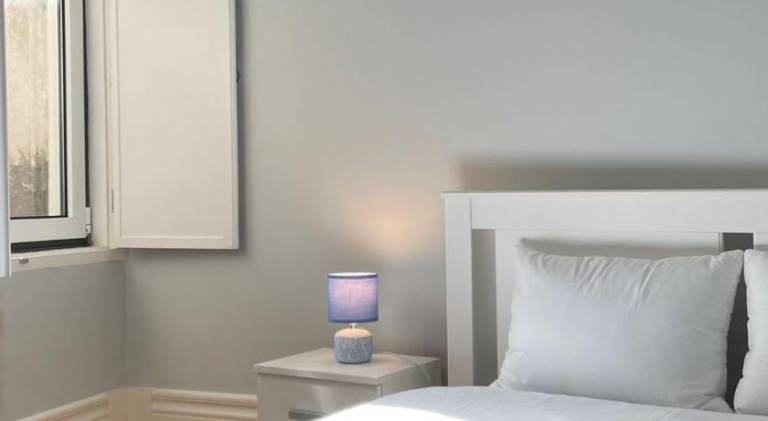 Rental apartment | Close to Monastery of Santa Cruz | Pet-friendly — photo 2