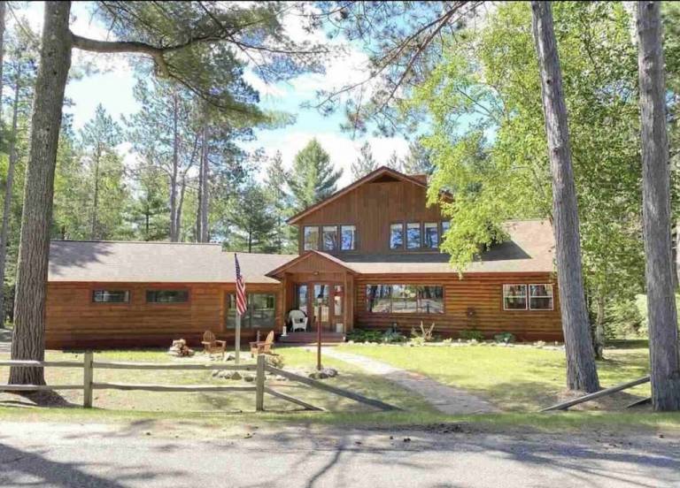 Cabin Marquette