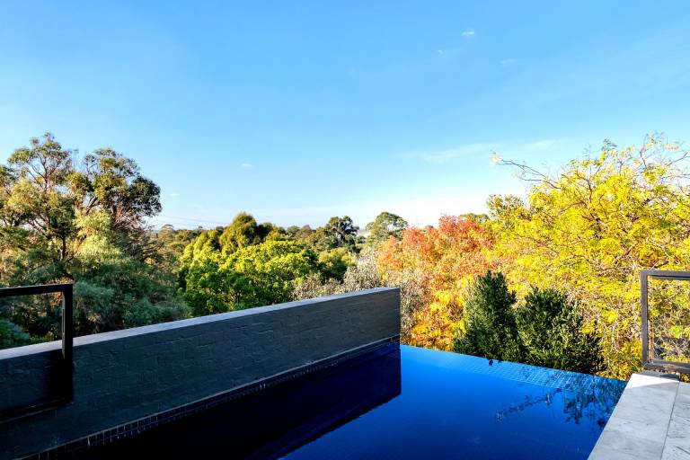 Luxico Como Park House Pet Friendly