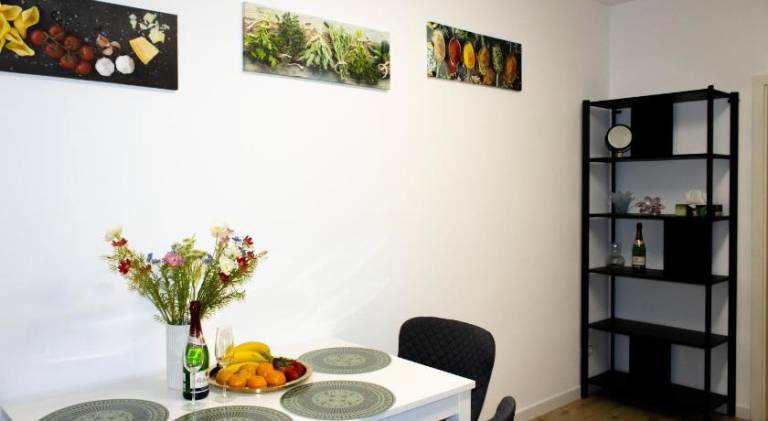 Rental apartment with 1 room for 6 persons — photo 5