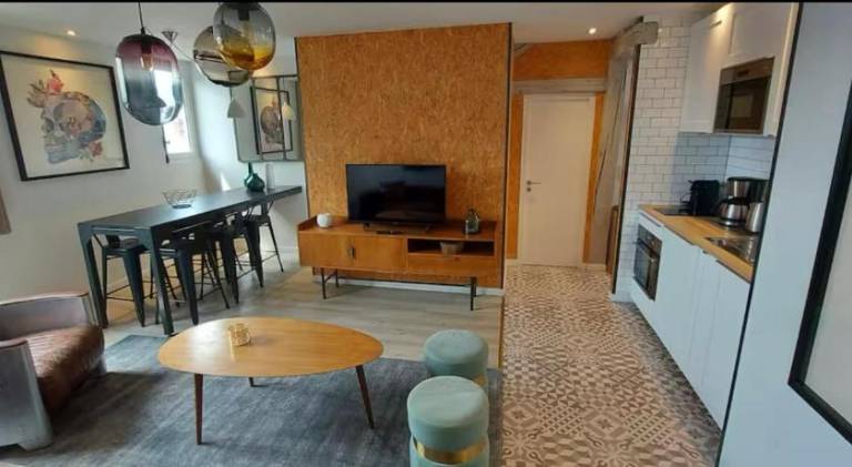 Rental apartment with 1 room for 7 persons in Touques