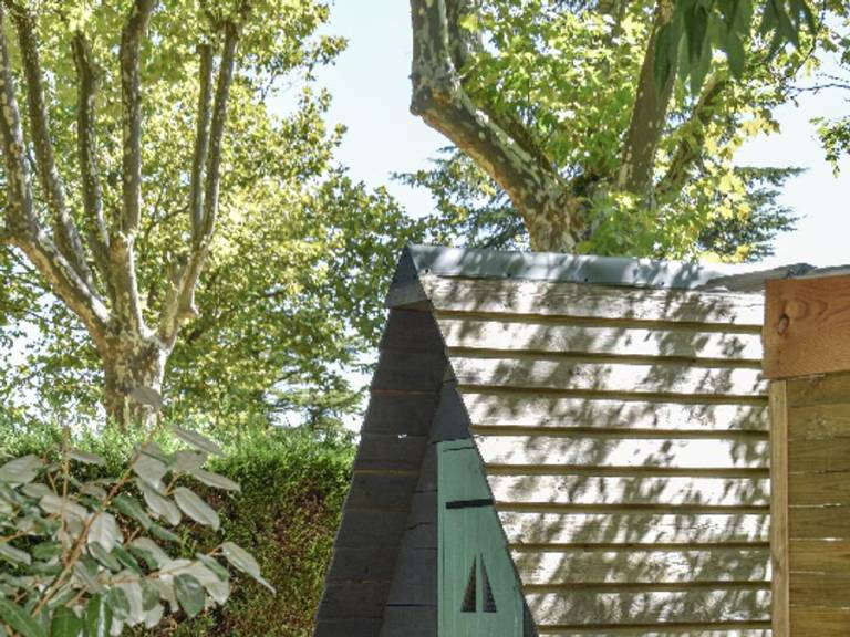 Unusual rental with terrace — photo 4