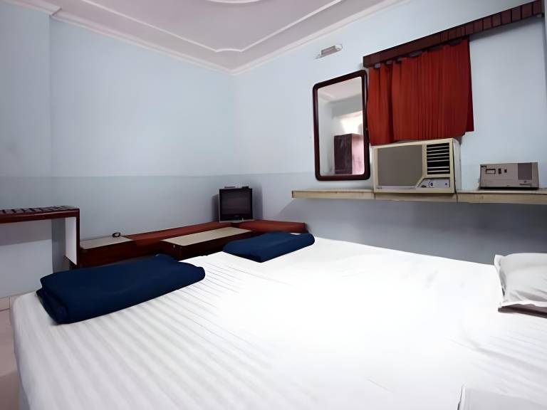 Hotel Dharamlok — photo 5