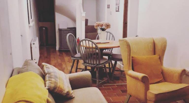 House | Dogs allowed — photo 2