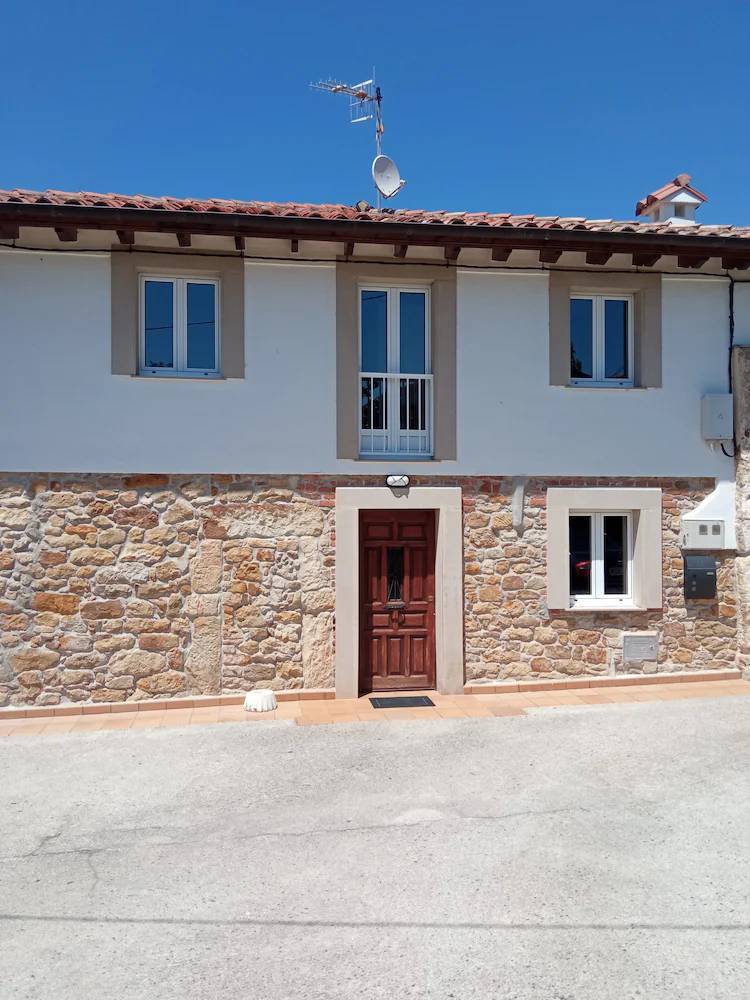 Casa Lastres