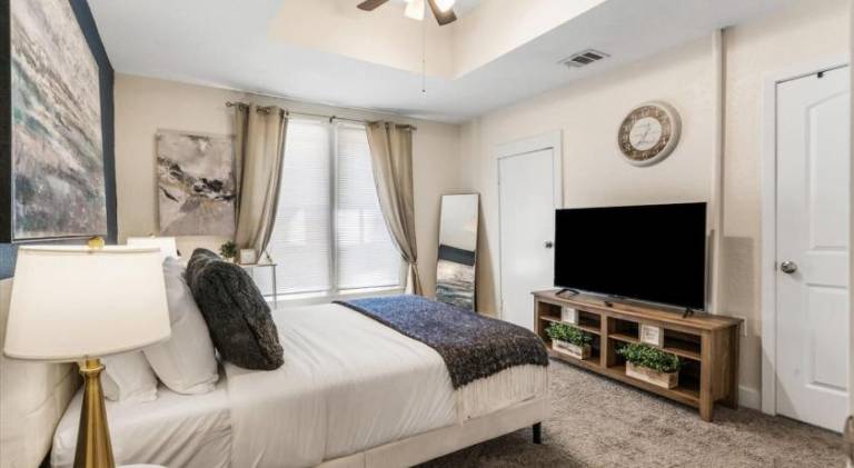 House | Perfect for remote work | Pets are welcome — photo 2