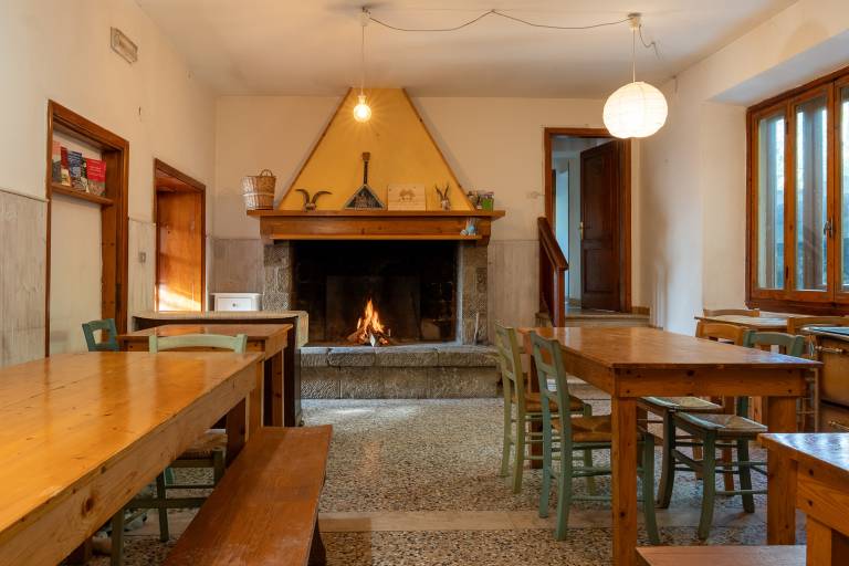 Rifugio 'Camera Nel Verde' with Mountain Views, Shared Garden and Wi-Fi — photo 2