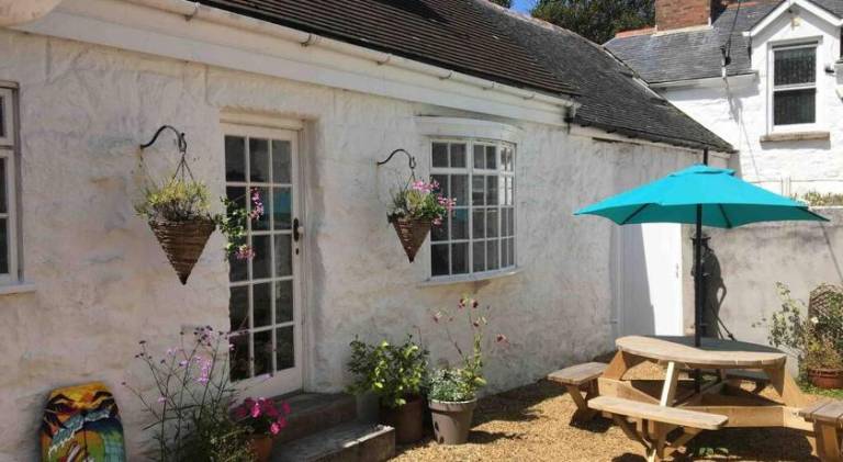 House Saint Ives