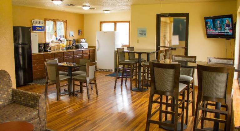 Budget Inn & Suites Guymon — photo 3