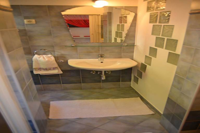 Apartment with barbeque | Close to the beach | Dogs allowed — photo 4