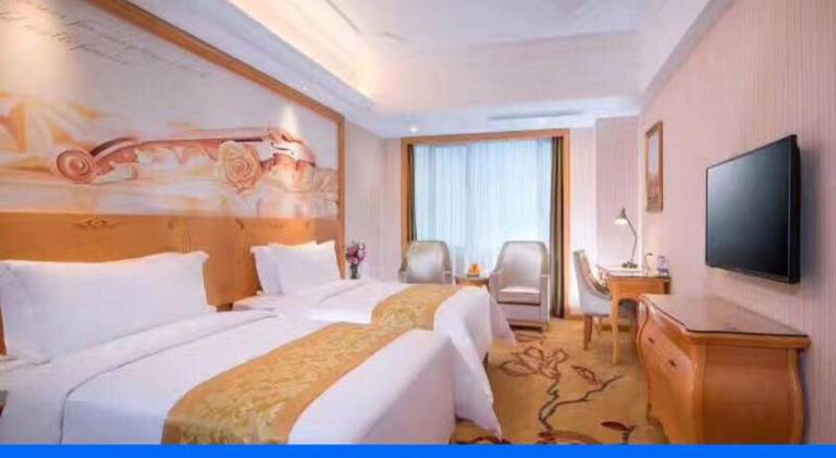 Vienna Hotel Guangzhou South High-Speed Railway Station in Guangzhou