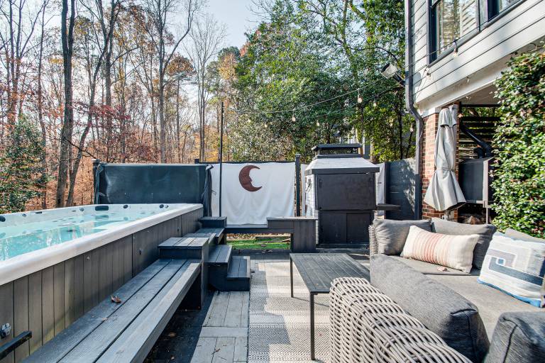 4,100-Sq-Ft Gem w/ Pool Table & Yard in Raleigh — photo 4