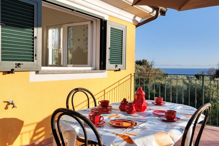 ‘Acacia’ Apartment with Sea View, Wi-Fi and Air Conditioning — photo 2