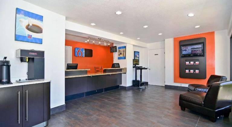 Motel 6 Fairfield, CA - Napa Valley — photo 3