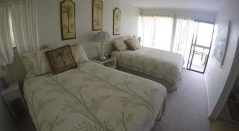 Hale-Hoola B & B — photo 2