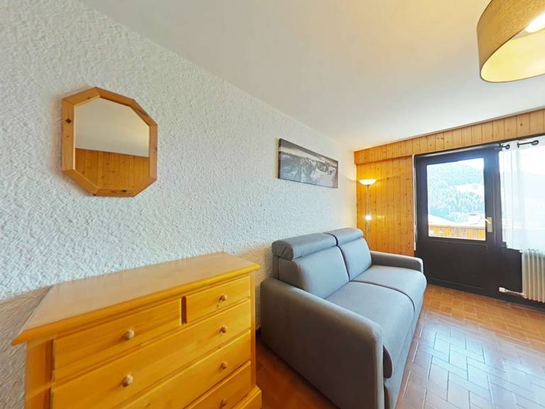Studio with 1 room for 4 persons — photo 2