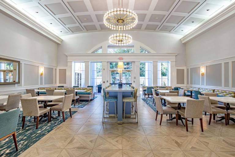 Hampton Inn & Suites Charlotte/SouthPark at Phillips Place — photo 4
