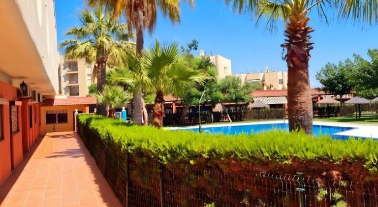 Charming holiday apartment with pool | Close to the beach | Dogs allowed — photo 2