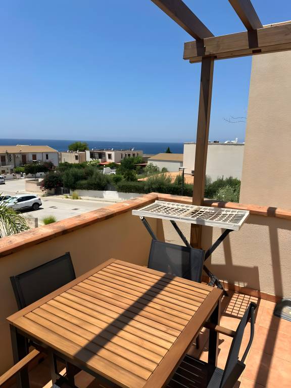 Apartment 'Makari' with Sea View, Wi-Fi and Air Conditioning — photo 2