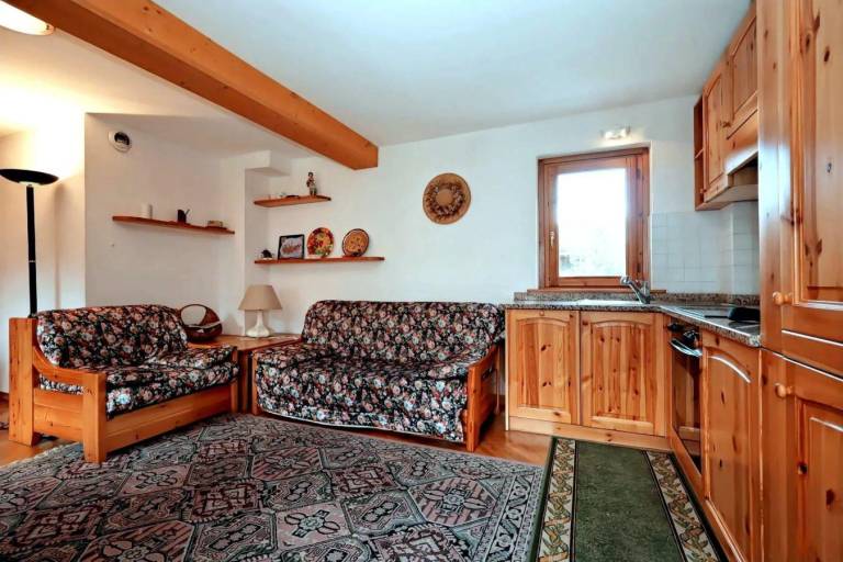 Apartment with 1 room for 5 persons — photo 3